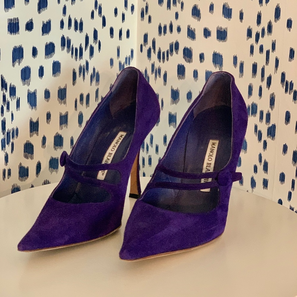 👀WOW😍Manolo Blahnik Purple Suede Mary Jane!